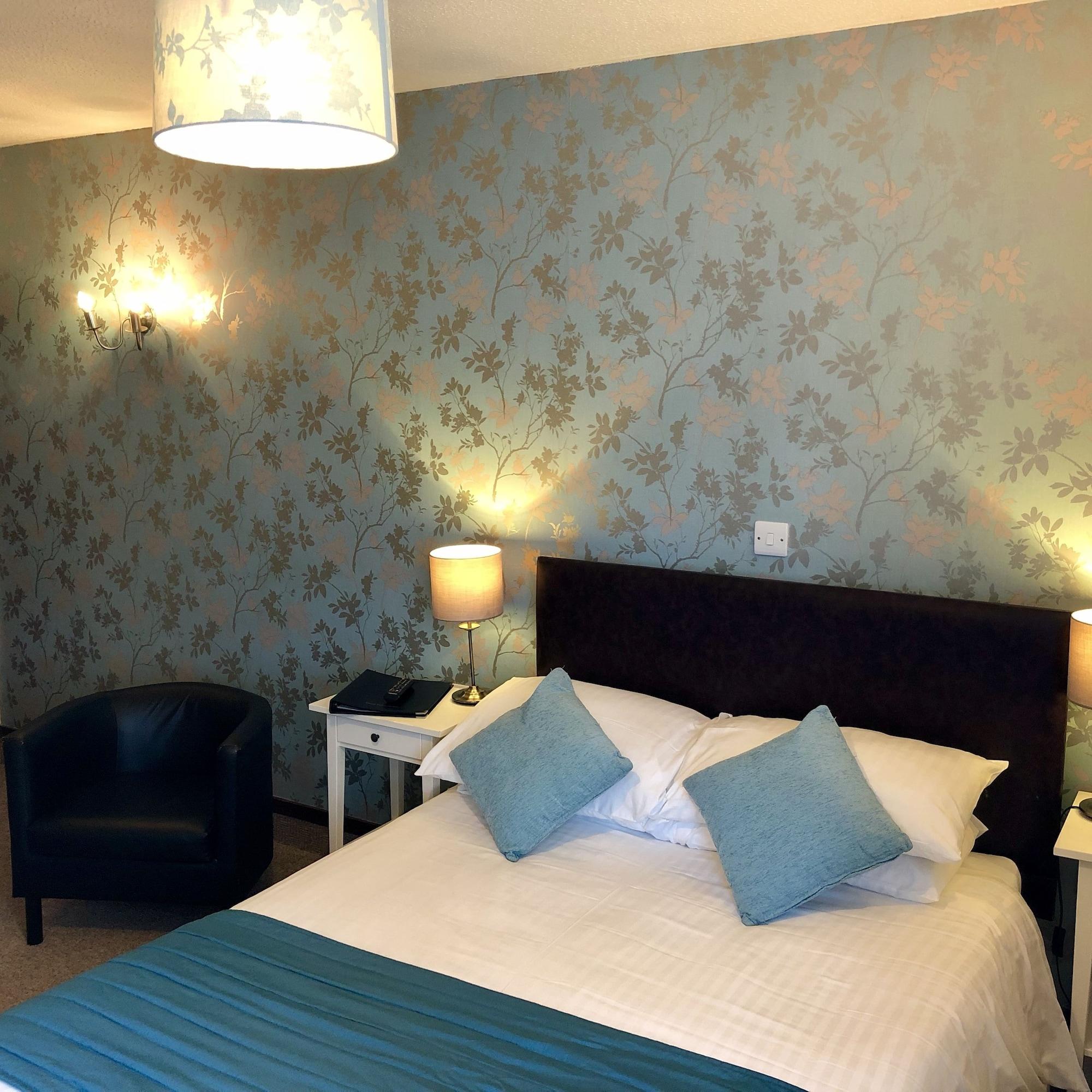 Best Western Compass Inn Tormarton Екстер'єр фото