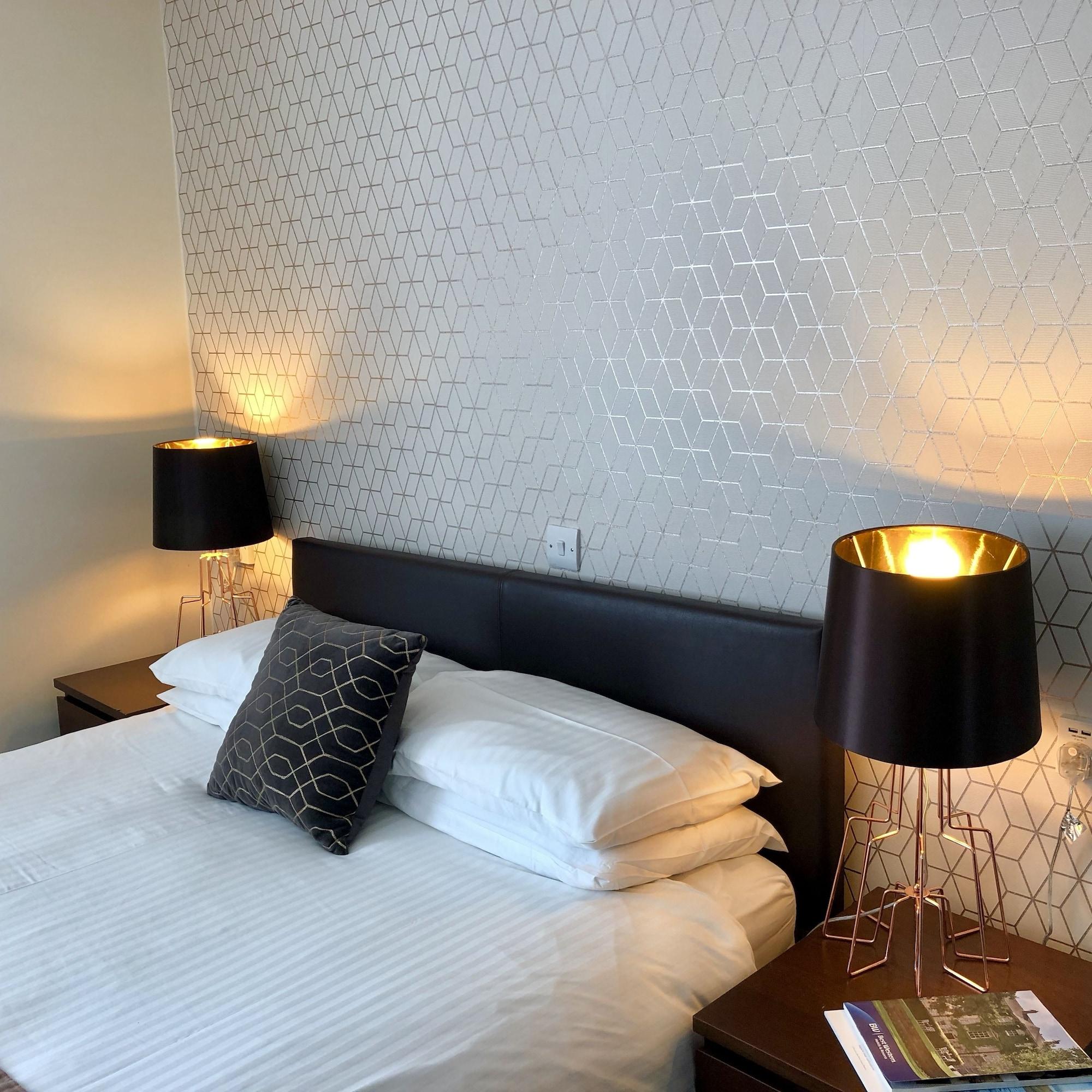 Best Western Compass Inn Tormarton Екстер'єр фото