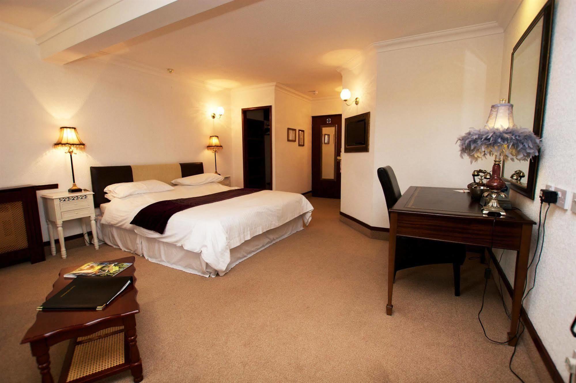 Best Western Compass Inn Tormarton Номер фото