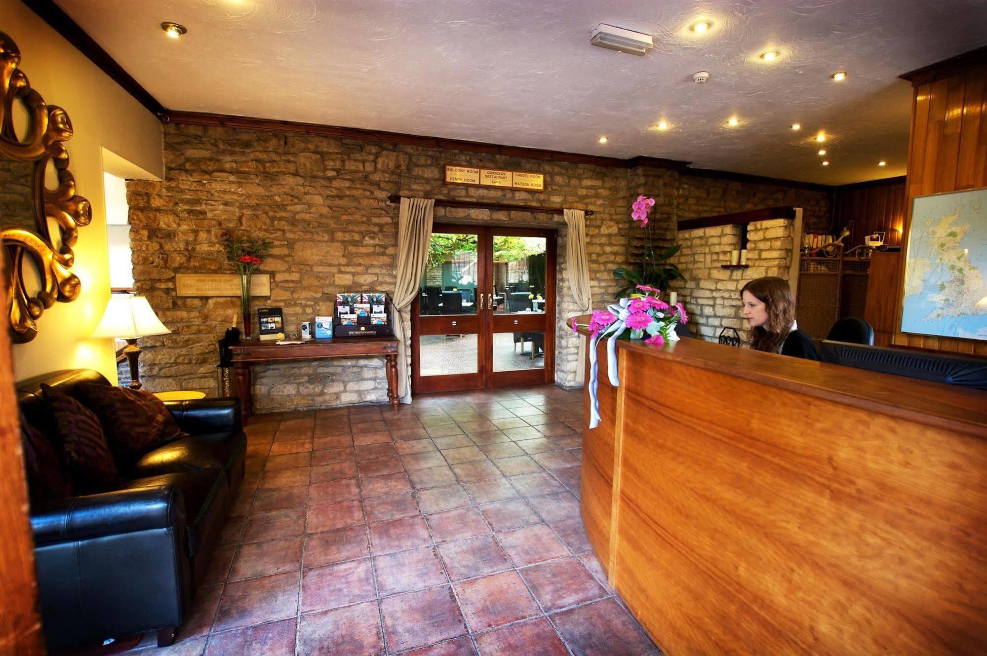 Best Western Compass Inn Tormarton Інтер'єр фото